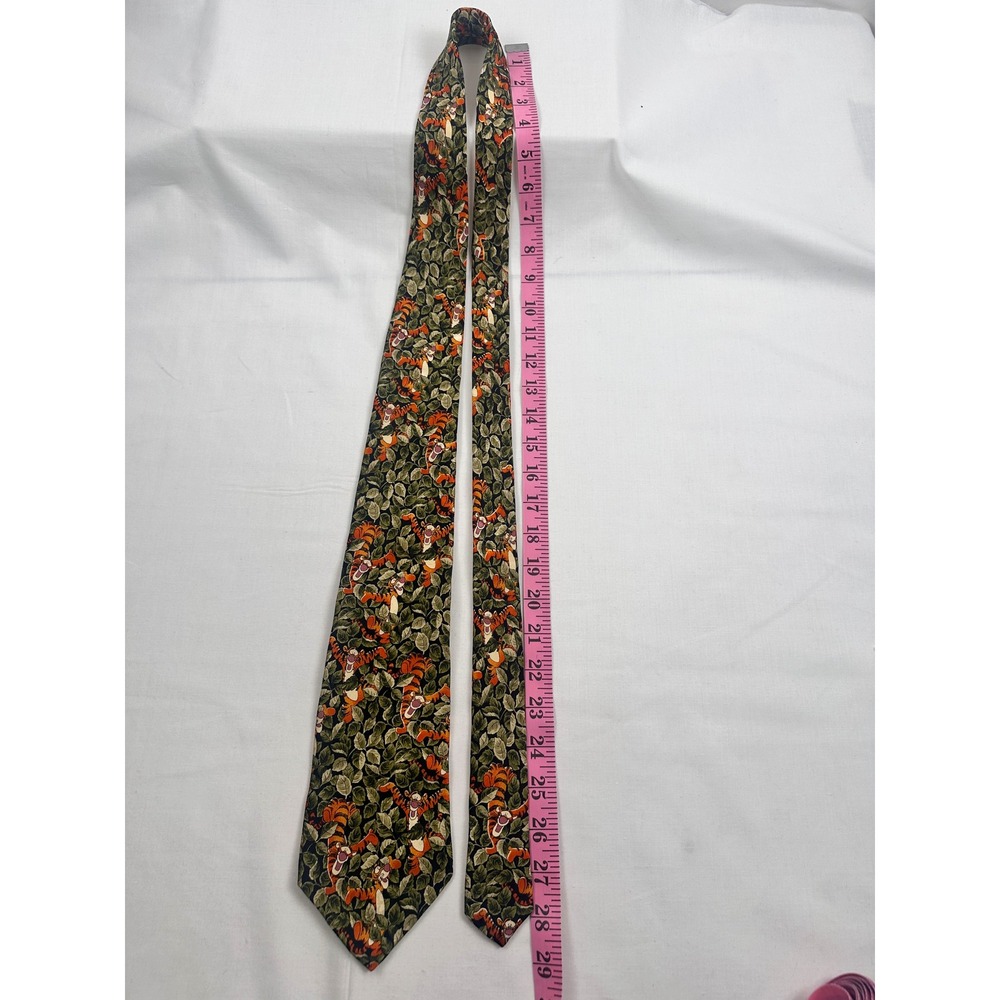 Disney Tigger 100% Silk Tie Walt Disney World Orange Green Leaf‎ Pattern - Picture 7 of 10